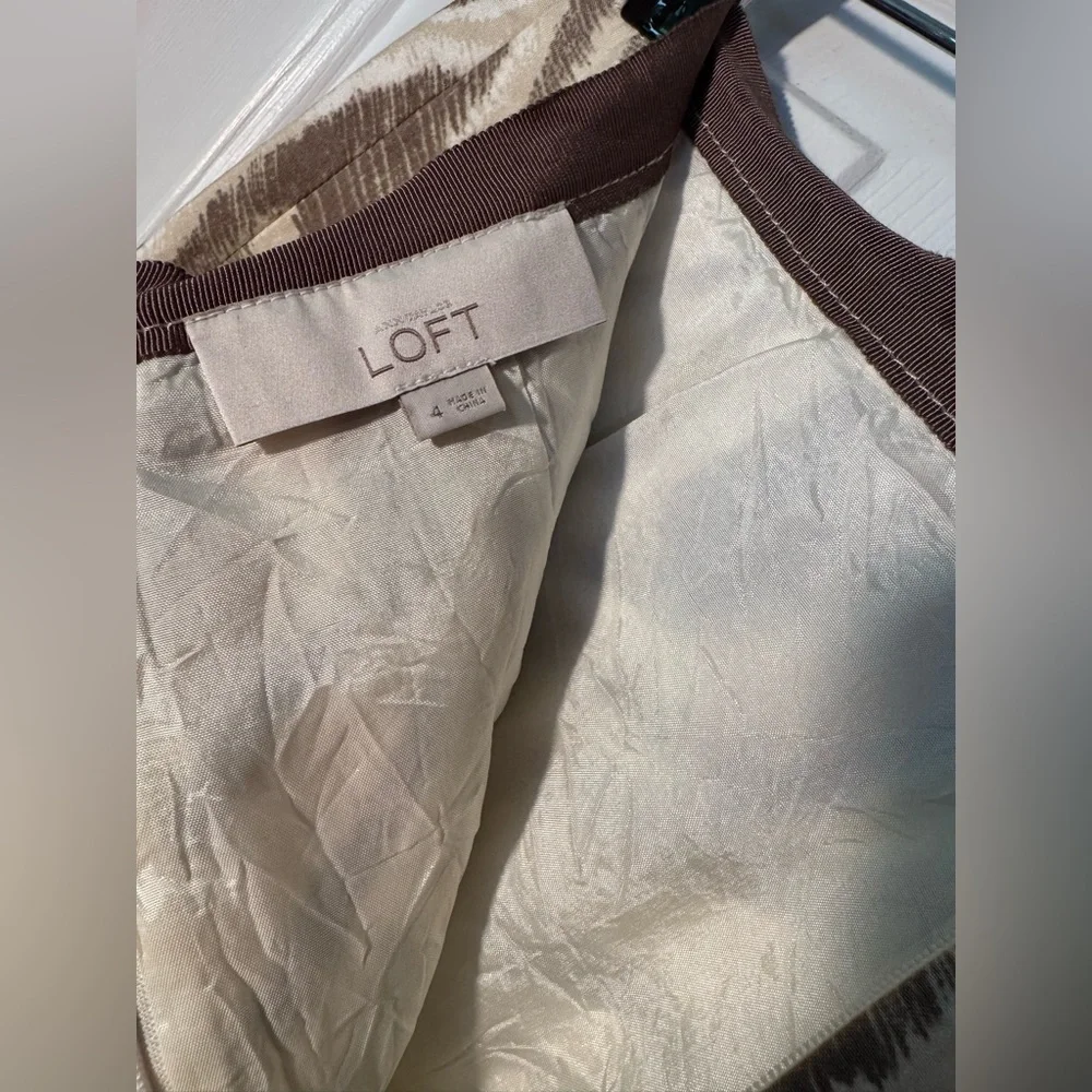 LOFT Ann Taylor Tiger Print Silk Cotton Blend Tan Cream White Skirt women size 4